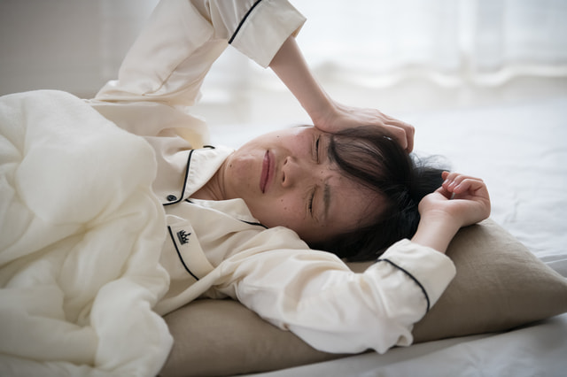 睡眠不足